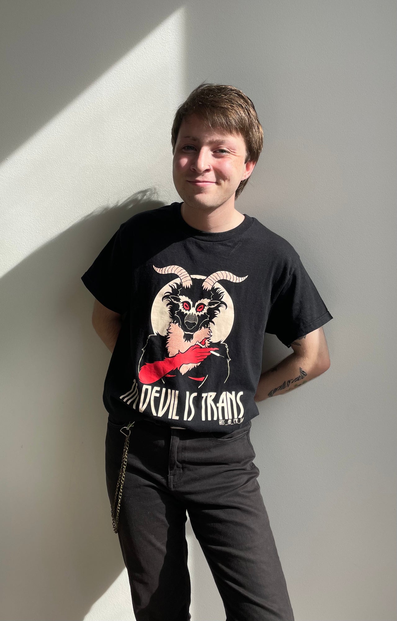 Devil is trans Shirt